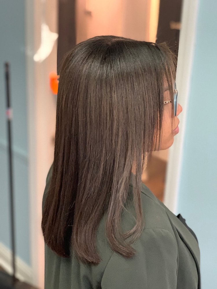 Dominican Hair salon CLT, Charlotte Roadtrippers