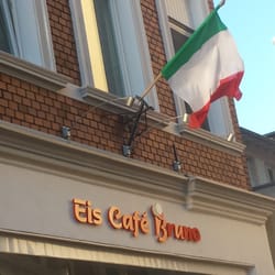 Eis Café Bruno - Super lecker: Mandeleis mit gebrannten Mandeln. Die beste Eisdiele in Königswinter