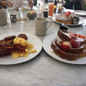 Morgans Restaurant - Maple syrup bacon and scrambled eggs and The French Toast. - New American Near Me - Miami, Florida