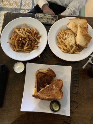 Market Street Cafe by null