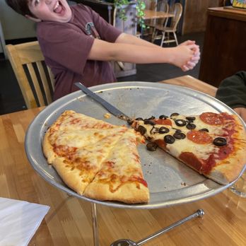 CB's Bistro - PIZZA! - Pizza Near Me - Carnelian Bay, California CB's Bistro - PIZZA! - Pizza Near Me - Carnelian Bay, California