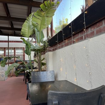 Debajo Tapas ABQ - Patio - Spanish Near Me - Albuquerque, New Mexico