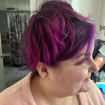 Grow Salon - The pink shines thru! - Hair Salons Near Me - Seattle, Washington Grow Salon - The pink shines thru! - Hair Salons Near Me - Seattle, Washington