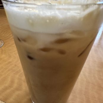 Cafe M - Iced Vanilla Latte - Breakfast & Brunch Near Me - Berkeley, California