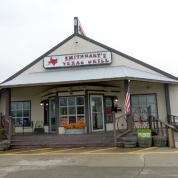 Smithhart's Texas Grill - the front of the restaurant - American Near Me - Angleton, Texas