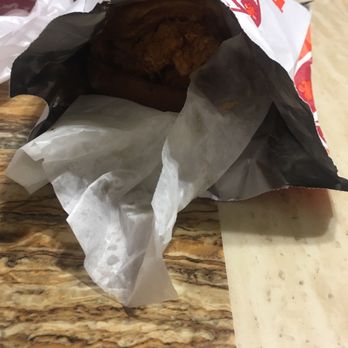Popeyes Louisiana Kitchen - Buns drenched in cooking oil and onion rings that were cold and didn't look good to eat at al - Fast Food Near Me - Laredo, Texas