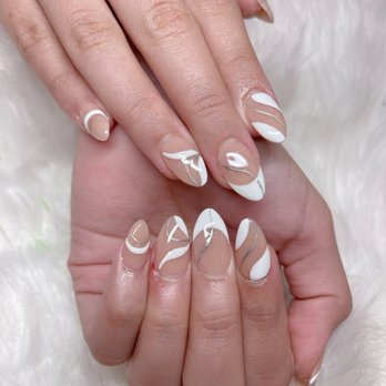 Triangle Nails Spa - Nail Salons Near Me - Austin, Texas