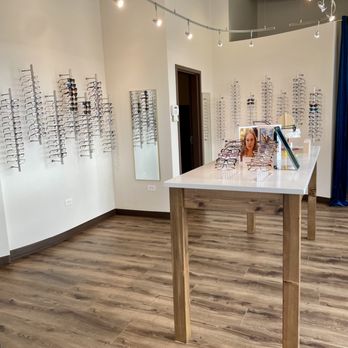 Style Optique - Eyewear & Opticians Near Me - South Barrington, Illinois