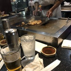 Tokyo Japanese Steak House - Chef prepares our Hibachi meal