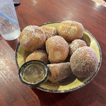 Toast - Milwaukee - Mini donuts - Breakfast & Brunch Near Me - Milwaukee, Wisconsin Toast - Milwaukee - Mini donuts - Breakfast & Brunch Near Me - Milwaukee, Wisconsin