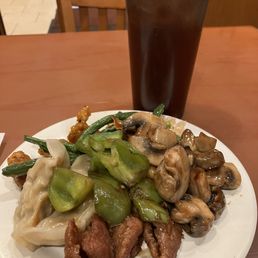 beef, mushrooms, and asparagus beef, mushrooms, and asparagus