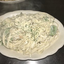 user provided Fari's Diner photo