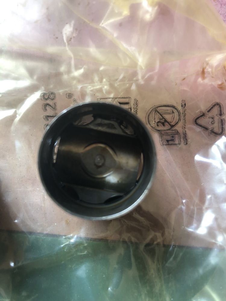 Royal Auto Group Service Center, San Francisco Roadtrippers