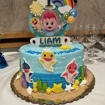 Sweet T's Bakery & Cake Studio - Desserts Near Me - Arlington Heights, Illinois