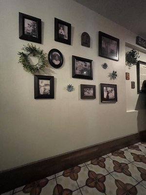 Poncho's Mexican Food and Cantina by null