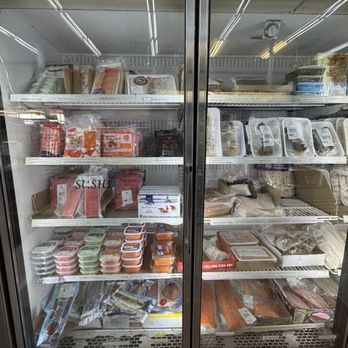 Central Fish Company - Frozen sushi items - Seafood Near Me - Fresno, California Central Fish Company - Frozen sushi items - Seafood Near Me - Fresno, California