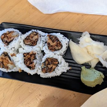 Tavernakaya - Veggie tempura sushi roll - Japanese Near Me - Madison, Wisconsin