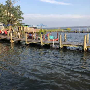 Skippers Pier - Seafood Near Me - Deale, Maryland