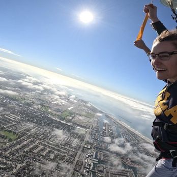 iSkydive - Skydiving Near Me - Oxnard, California iSkydive - Skydiving Near Me - Oxnard, California