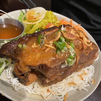 5ive Spice - Salad Noodles Angus Short Rib - Vietnamese Near Me - New York, New York