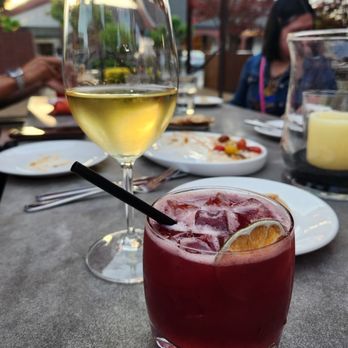 Wildwood Kitchen & Bar - New American Near Me - Sacramento, California Wildwood Kitchen & Bar - New American Near Me - Sacramento, California
