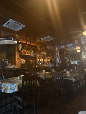 Alexander Michael's by null