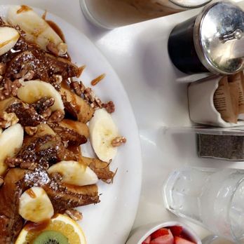 Half Day Cafe - Brioche French Toast - Breakfast & Brunch Near Me - Kentfield, California