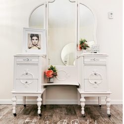 Furniture By Rosebud
