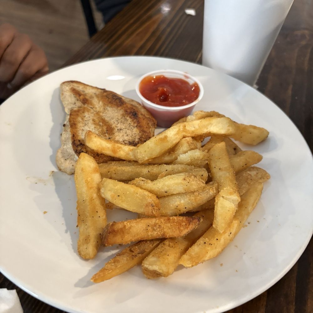 Bill's Grill - American Near Me - Wilson, North Carolina