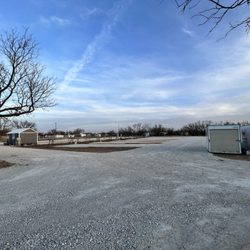 Hawleywood RV Park - Plenty of room to parkL