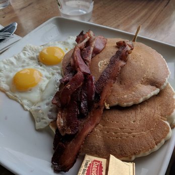 Lowell's Restaurant - Pancakes, bacon, eggs - American Near Me - Seattle, Washington