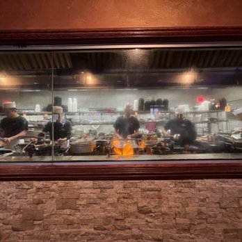 Yu's Mandarin - You can see them cooking your dish while eating - Chinese Near Me - Schaumburg, Illinois Yu's Mandarin - You can see them cooking your dish while eating - Chinese Near Me - Schaumburg, Illinois