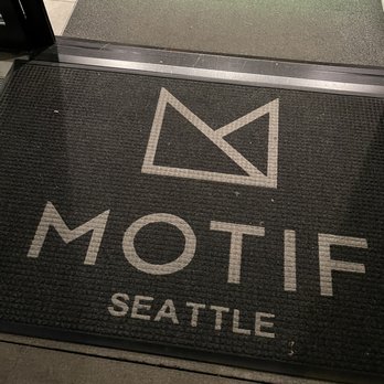 Hilton Motif Seattle - Front lobby - Hotels Near Me - Seattle, Washington Hilton Motif Seattle - Front lobby - Hotels Near Me - Seattle, Washington