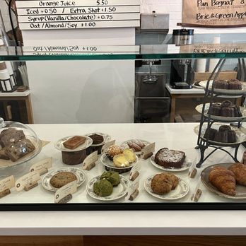 Pavé - Patries - Bakeries Near Me - New York, New York