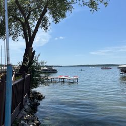 Paddle Pewaukee  - Paddle board launch area