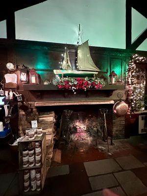 Lamies Inn and The Old Salt Restaurant by null