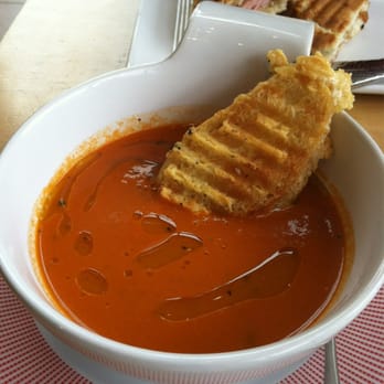 Drunken Goat - Tomato basil soup - Salad Near Me - Edwards, Colorado