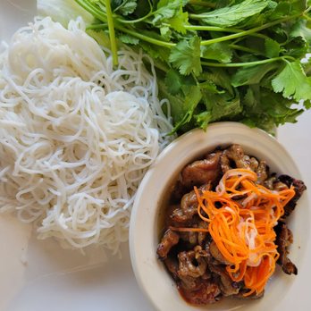 Chez Christina - Rice noodles with beef north viet style - Vietnamese Near Me - Milpitas, California
