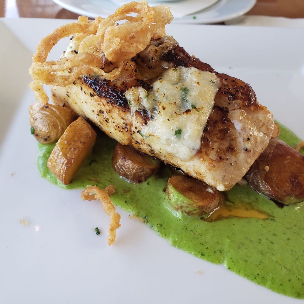 Skydome Restaurant - Rockfish, pretty good! - Lounges Near Me - Arlington, Virginia Skydome Restaurant - Rockfish, pretty good! - Lounges Near Me - Arlington, Virginia