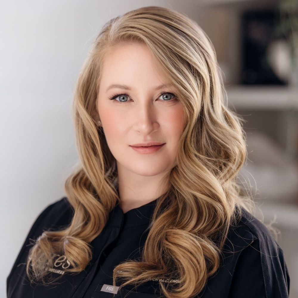 Lauren Mitschrich PA-C Logo