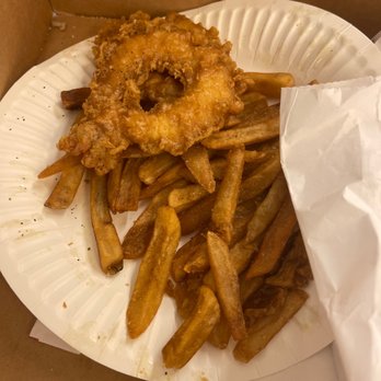 H Salt Fish & Chips - a plate of fried food - Fish & Chips Near Me - San Fernando, California