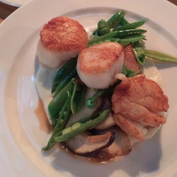Gardner's Restaurant - Seafood Near Me - Olympia, Washington Gardner's Restaurant - Seafood Near Me - Olympia, Washington