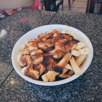 Pizza Bar - Poutine - Pizza Near Me - Laguna Beach, California Pizza Bar - Poutine - Pizza Near Me - Laguna Beach, California