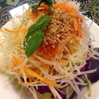 Layang Layang - Green papaya salad---very refreshing - Malaysian Near Me - Milpitas, California Layang Layang - Green papaya salad---very refreshing - Malaysian Near Me - Milpitas, California