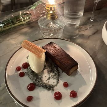 Corbeaux Wine & Tea House - Wine Bars Near Me - Temecula, California