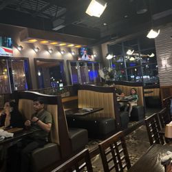 Gilligan's Bar and Grill - Dining Area
