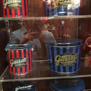 Garrett Popcorn Shops - Popcorn Shops Near Me - Chicago, Illinois