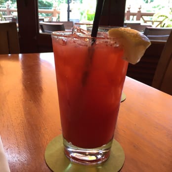 Tommy Bahama - Strawberry lemonade - Seafood Near Me - Kihei, Hawaii Tommy Bahama - Strawberry lemonade - Seafood Near Me - Kihei, Hawaii