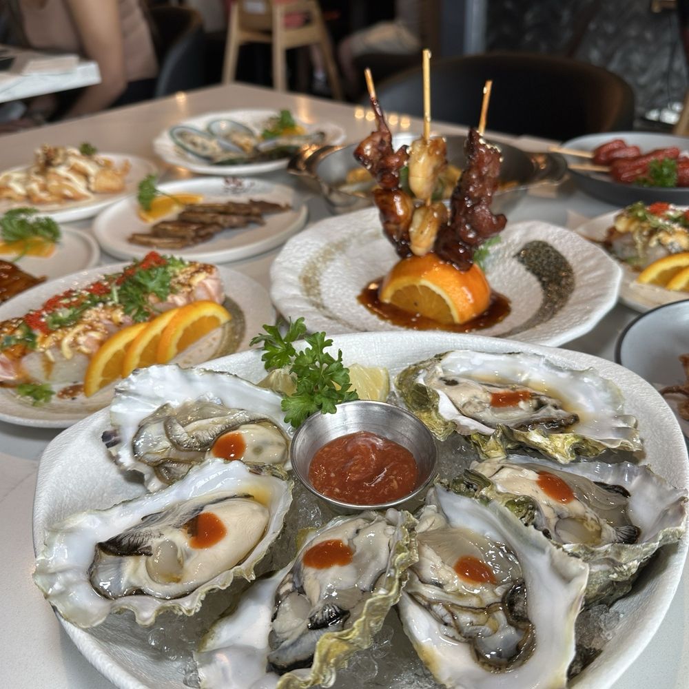 Kungfu Sushi - Sushi Bars Near Me - North York, Ontario