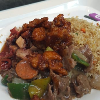 Shanghai 360 - Combo 3 with pepper steak, grilled chicken and mango chicken. - Chinese Near Me - Laval, Quebec